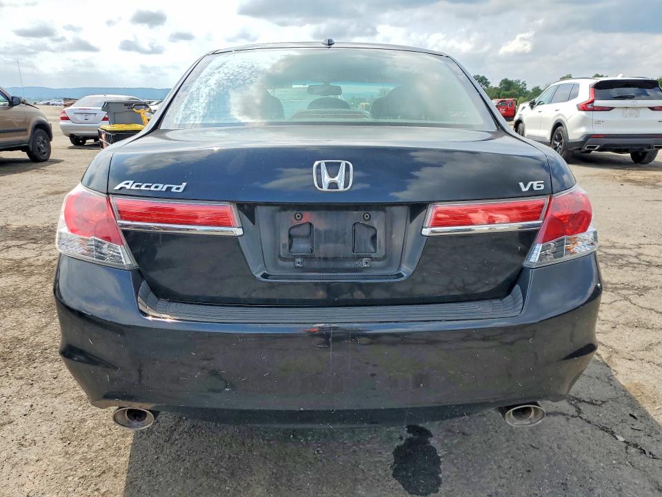 66932556 :رقم المزاد ، 1HGCP3F83CA002803 vin ، 2012 Honda Accord مزاد بيع