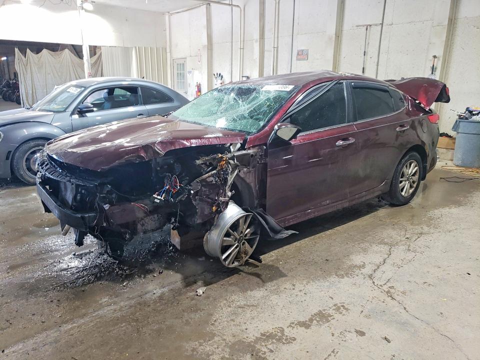 Продажа на аукционе авто 2017 Kia Optima, vin: 5XXGT4L38HG177277, номер лота: 64845086