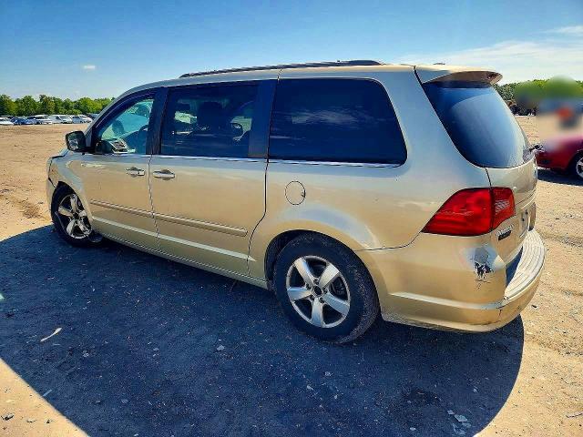 64375126 :رقم المزاد ، 2V4RW3DG1BR789563 vin ، 2011 Volkswagen Routan مزاد بيع