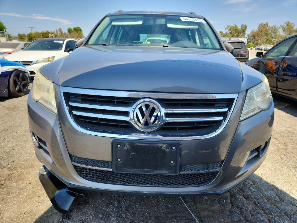 Aukcja sprzedaży 2010 Volkswagen Tiguan, vin: WVGAV9AX6AW518792, numer aukcji: 63989336