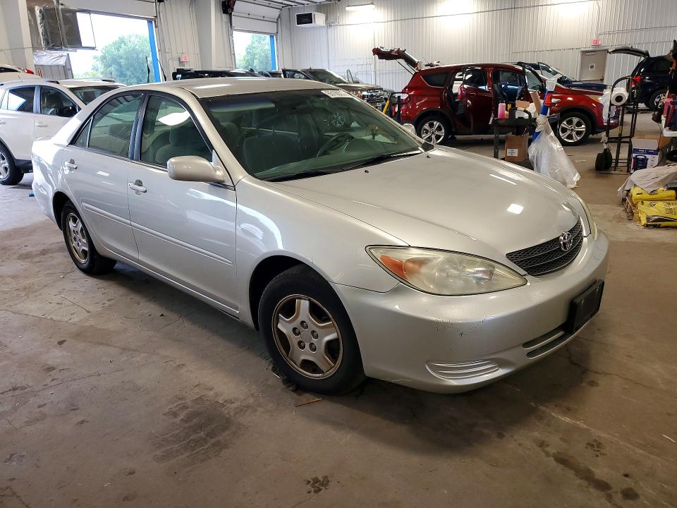 2003 Toyota Camry მანქანა იყიდება აუქციონზე, vin: 4T1BF32KX3U566070, აუქციონის ნომერი: 65160256