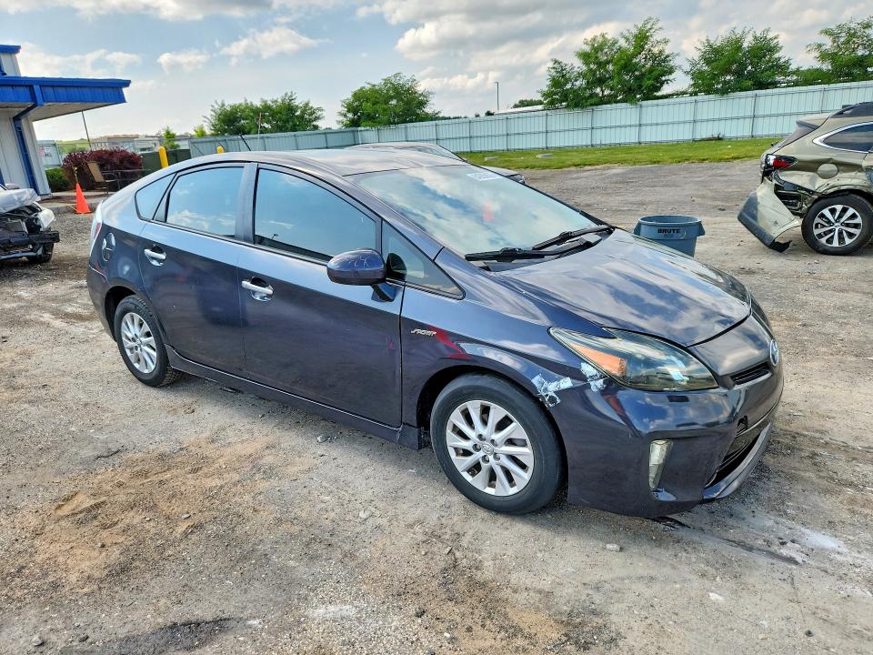 2014 Toyota Prius Plug-in Hybrid მანქანა იყიდება აუქციონზე, vin: JTDKN3DP3E3049654, აუქციონის ნომერი: 64265856