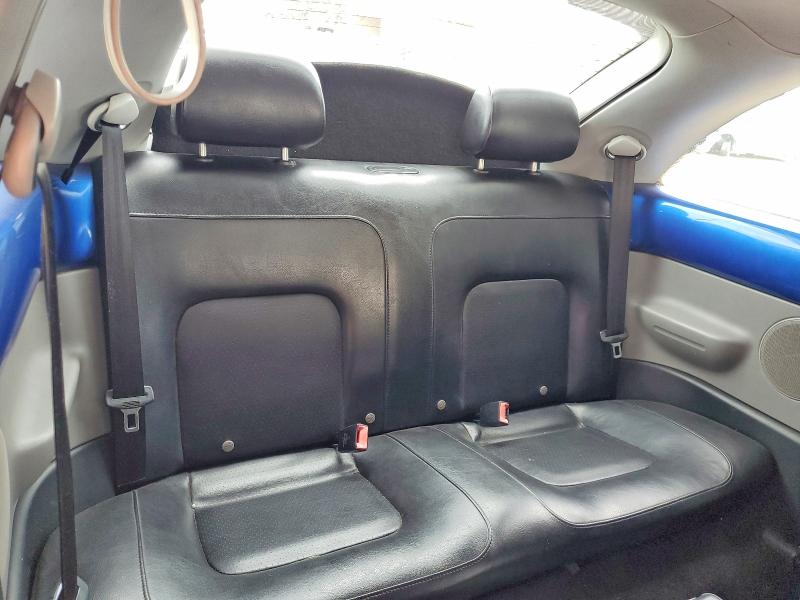 2004 Volkswagen New Beetle მანქანა იყიდება აუქციონზე, vin: 3VWCK31CX4M404439, აუქციონის ნომერი: 66978326
