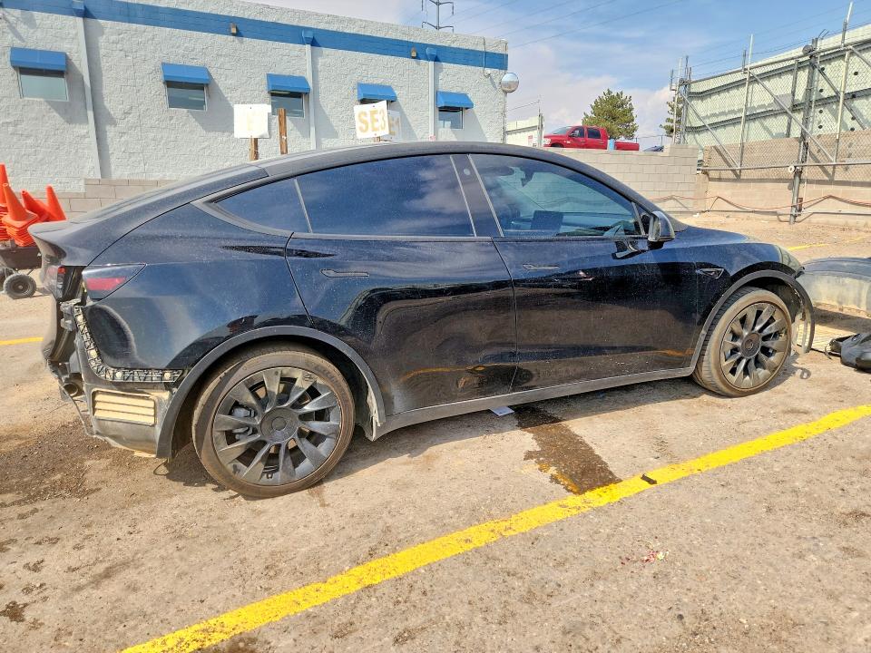 Продаж на аукціоні авто 2022 Tesla Model Y, vin: 7SAYGAEE2NF524500, номер лоту: 63701606