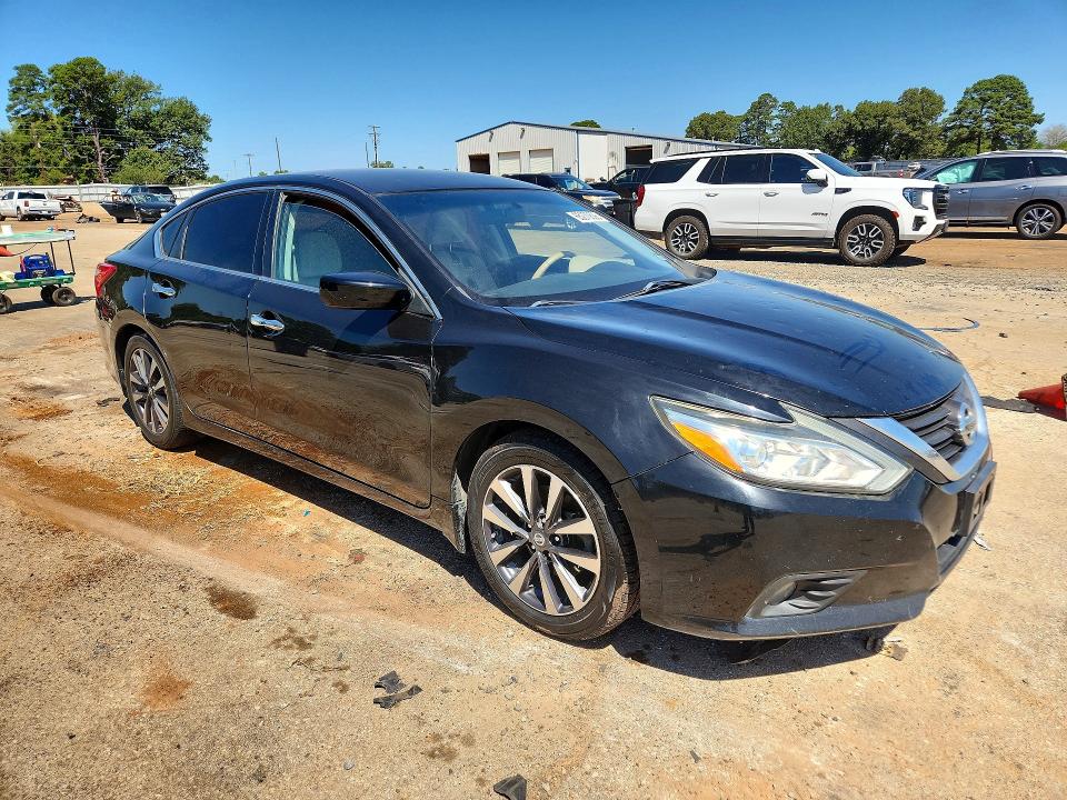 65270626 :رقم المزاد ، 1N4AL3AP7HC130074 vin ، 2017 Nissan Altima مزاد بيع