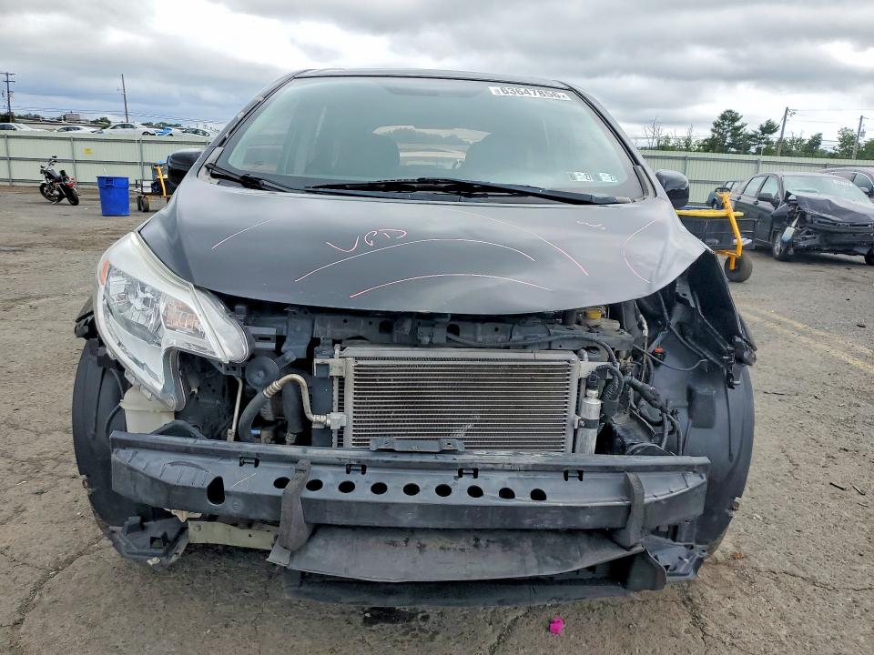 63647856 :رقم المزاد ، 3N1CE2CP2EL358054 vin ، 2014 Nissan Versa Note مزاد بيع