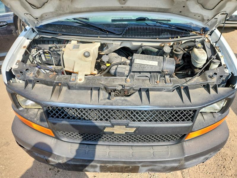 66650766 :رقم المزاد ، 1GCGG25V761104224 vin ، 2006 Chevrolet Express 2500 مزاد بيع