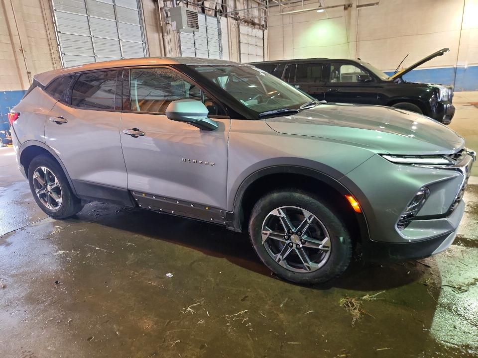67147856 :رقم المزاد ، 3GNKBCR49SS189955 vin ، 2025 Chevrolet Blazer مزاد بيع