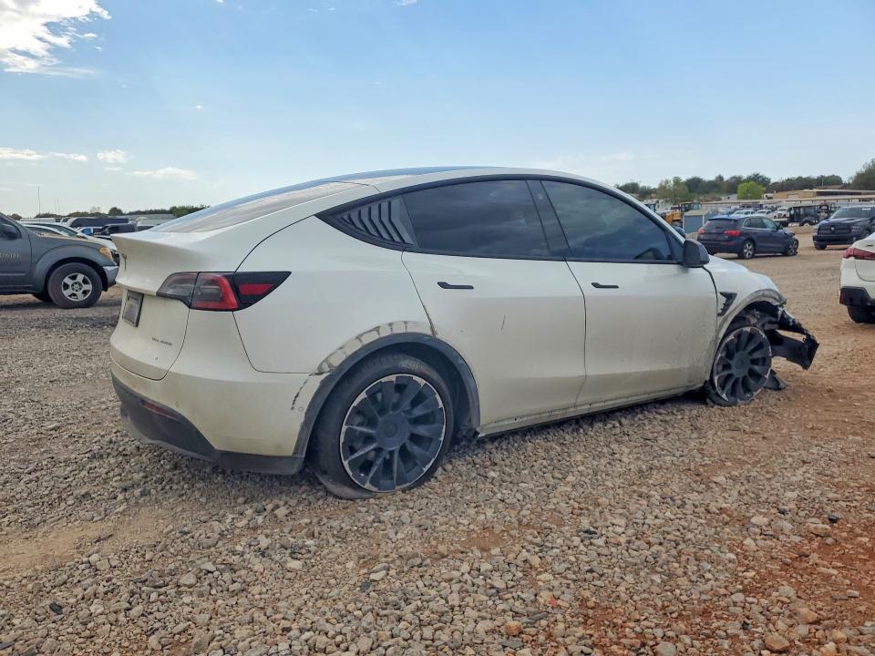 66228936 :رقم المزاد ، 5YJYGDEE4MF185798 vin ، 2021 Tesla Model Y مزاد بيع