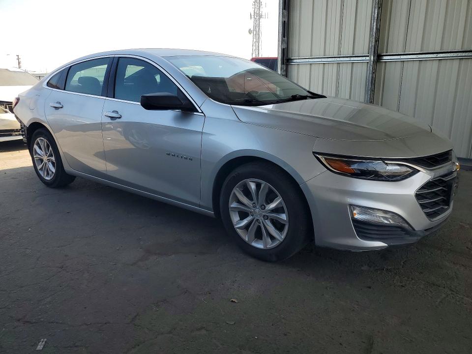 64802146 :رقم المزاد ، 1G1ZD5ST0KF223485 vin ، 2019 Chevrolet Malibu مزاد بيع
