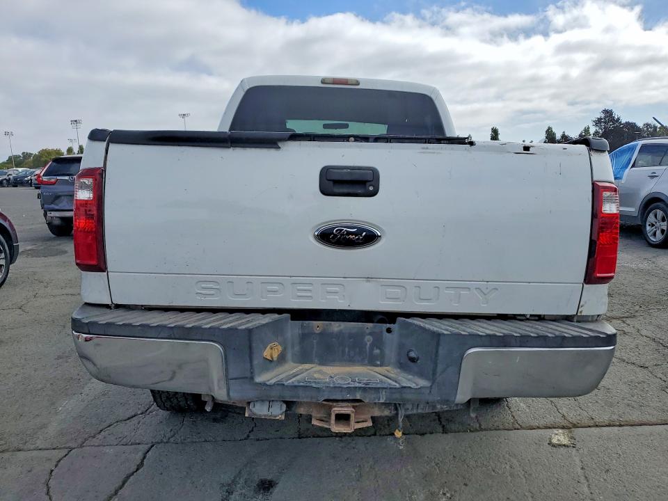 63440326 :رقم المزاد ، 1FTSW2B5XAEA13970 vin ، 2010 Ford F250 مزاد بيع