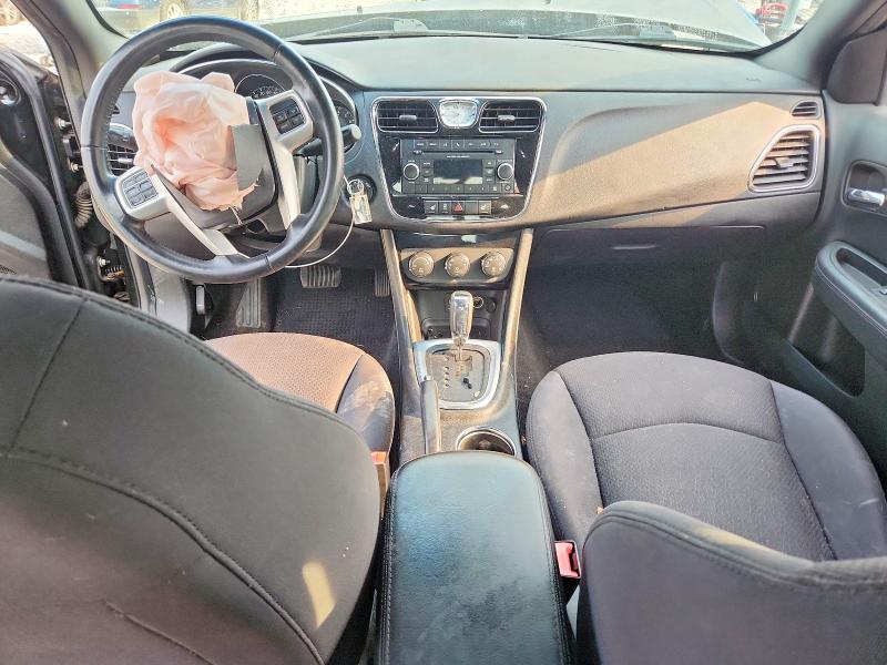 64218646 :رقم المزاد ، 1C3CCBBGXDN747354 vin ، 2013 Chrysler 200 مزاد بيع