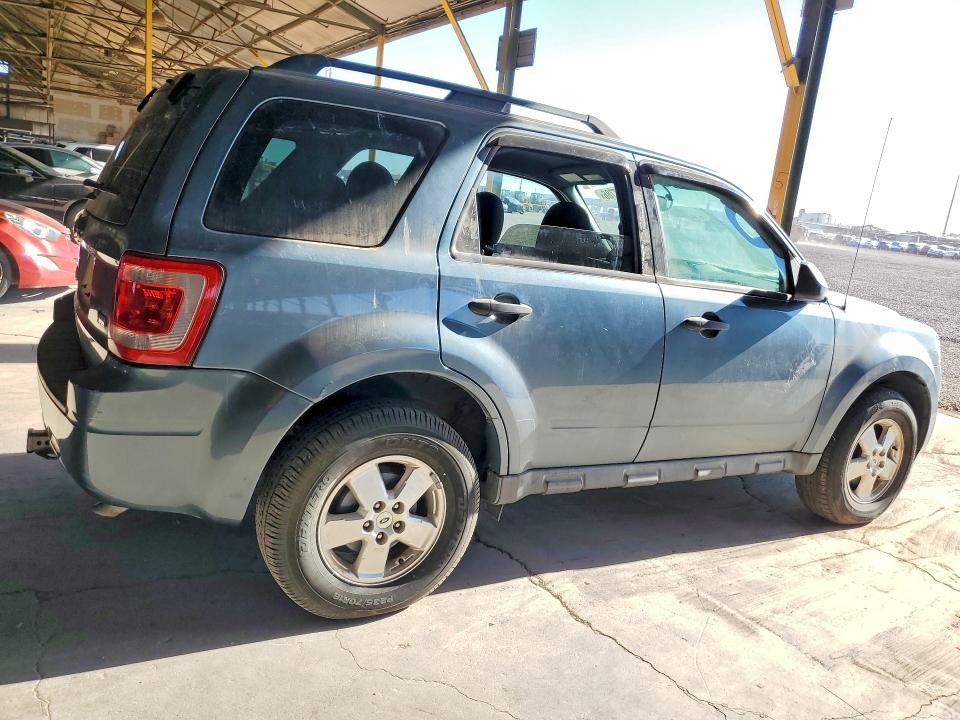 65397786 :رقم المزاد ، 1FMCU0DG5BKC40950 vin ، 2011 Ford Escape مزاد بيع