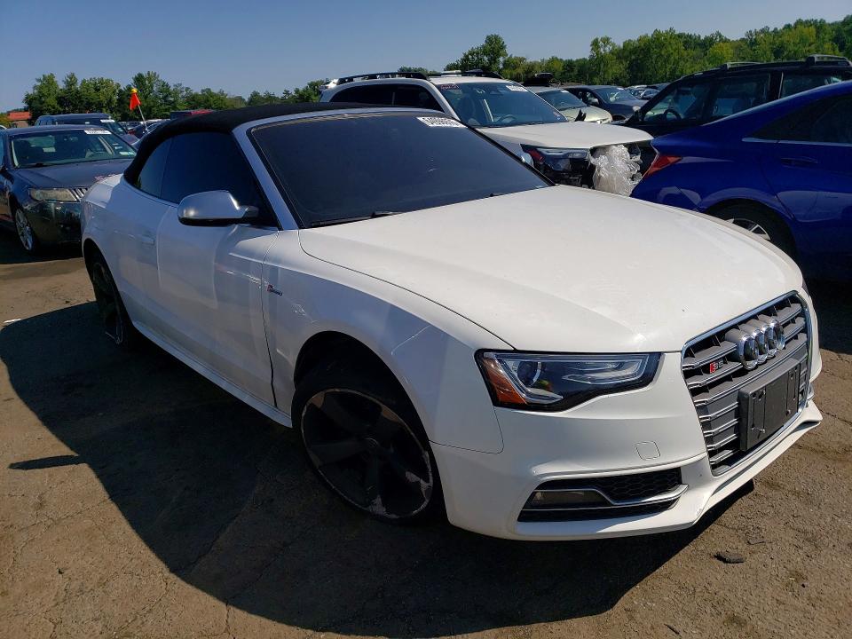 Продажа на аукционе авто 2015 Audi S5, vin: WAUCGAFH3FN009876, номер лота: 64996976