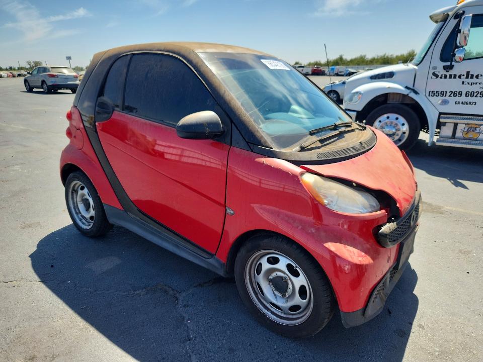 Продаж на аукціоні авто 2013 Smart Fortwo, vin: WMEEJ3BA7DK593751, номер лоту: 66342726