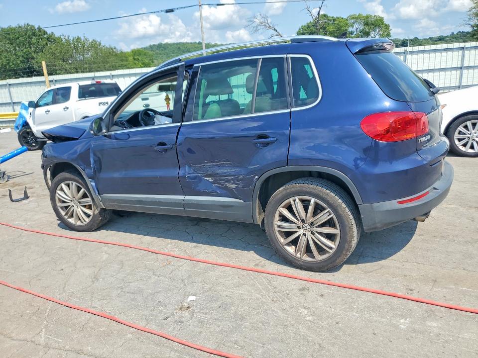 2015 Volkswagen Tiguan მანქანა იყიდება აუქციონზე, vin: WVGBV7AX2FW603404, აუქციონის ნომერი: 64463176