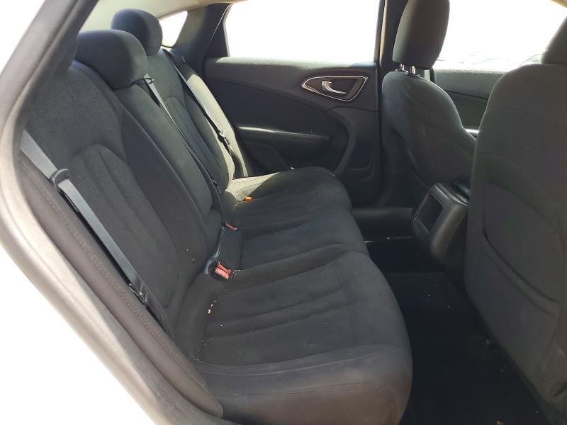2015 Chrysler 200 მანქანა იყიდება აუქციონზე, vin: 1C3CCCAB7FN603873, აუქციონის ნომერი: 64225286