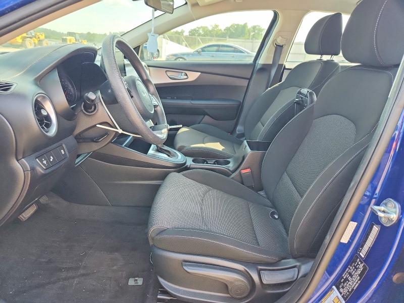67035056 :رقم المزاد ، 3KPF24AD9NE466389 vin ، 2022 Kia Forte مزاد بيع