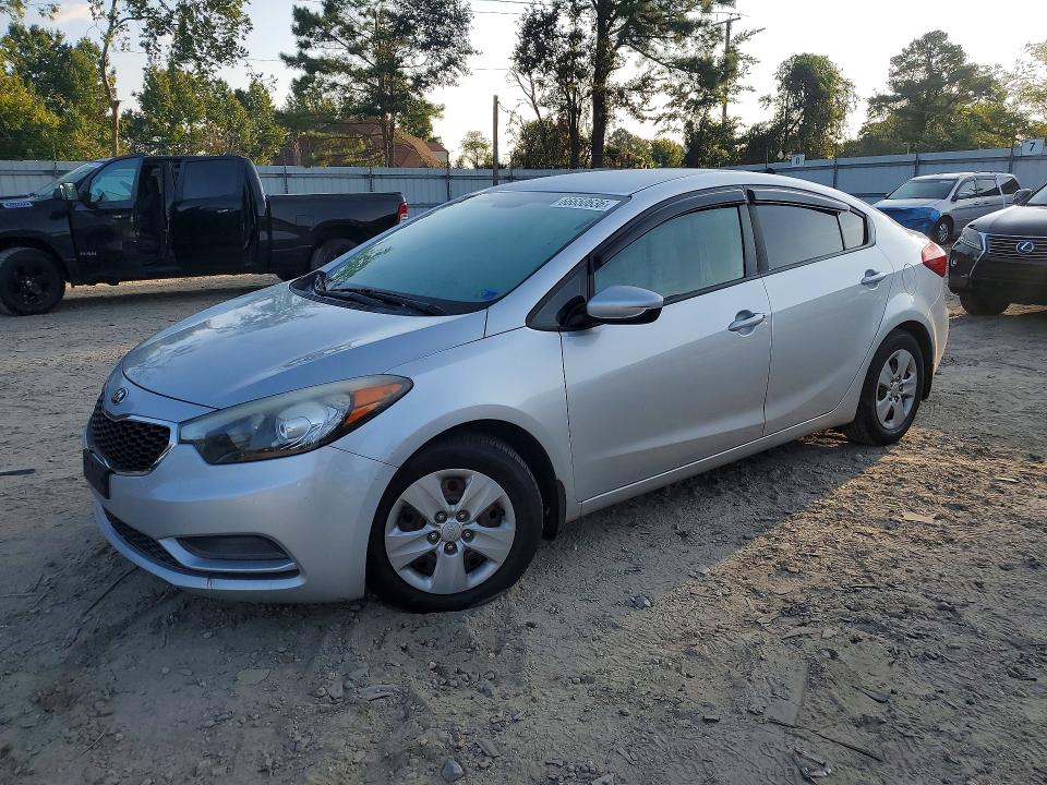 2015 Kia Forte მანქანა იყიდება აუქციონზე, vin: KNAFK4A69F5341162, აუქციონის ნომერი: 66650636