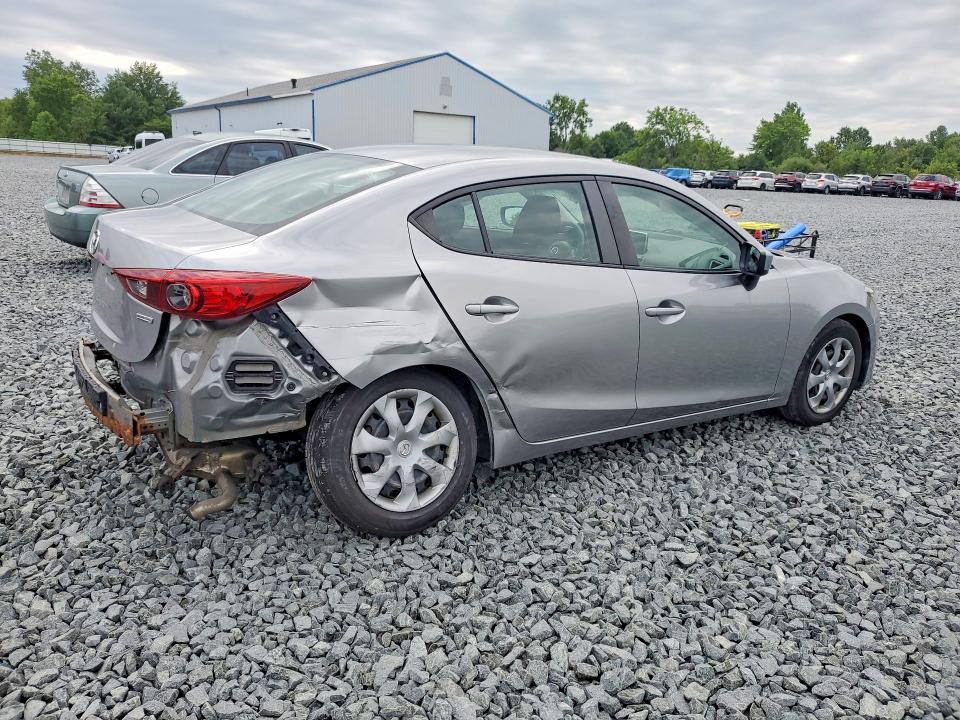 62953036 :رقم المزاد ، 3MZBM1U72FM161270 vin ، 2015 Mazda 3 مزاد بيع