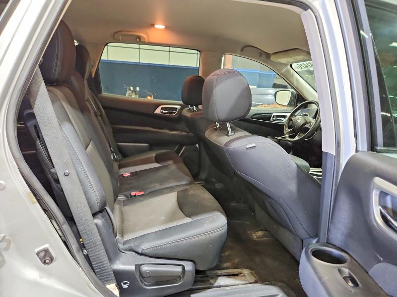 Продаж на аукціоні авто 2017 Nissan Pathfinder, vin: 5N1DR2MM1HC670100, номер лоту: 64742426