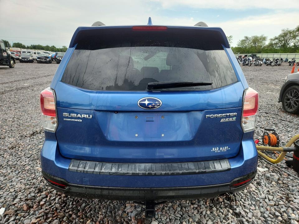 65130926 :رقم المزاد ، JF2SJAEC8HH495187 vin ، 2017 Subaru Forester مزاد بيع