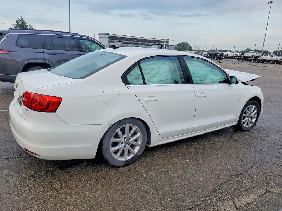 2014 Volkswagen Jetta მანქანა იყიდება აუქციონზე, vin: 3VWD17AJ5EM369050, აუქციონის ნომერი: 64130956