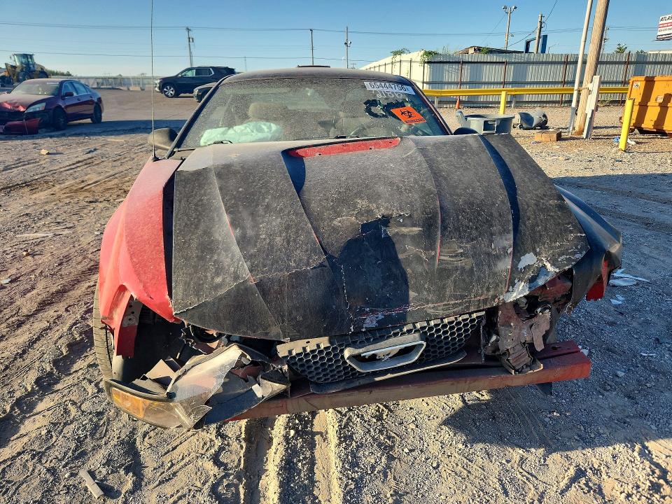 65444756 :رقم المزاد ، 1FAFP40492F112186 vin ، 2002 Ford Mustang مزاد بيع