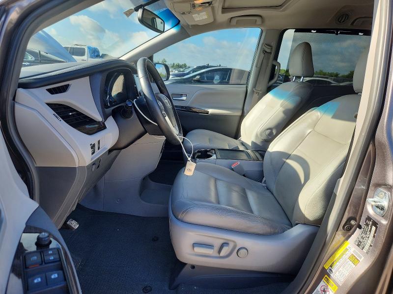 Продаж на аукціоні авто 2017 Toyota Sienna, vin: 5TDYZ3DC8HS842835, номер лоту: 65486666