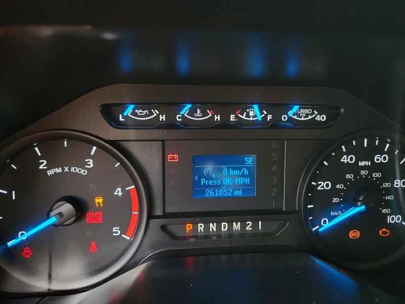 63449126 :رقم المزاد ، 1FD0X5HT1HEB81370 vin ، 2017 Ford F550 مزاد بيع