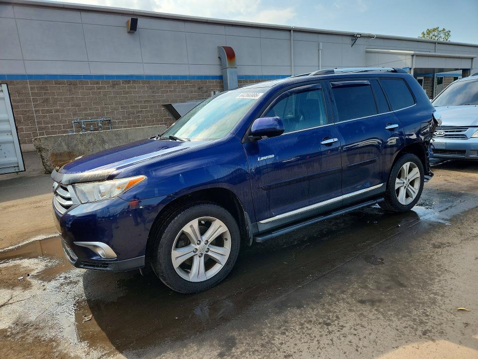 2013 Toyota Highlander მანქანა იყიდება აუქციონზე, vin: 5TDDK3EHXDS202035, აუქციონის ნომერი: 64266986