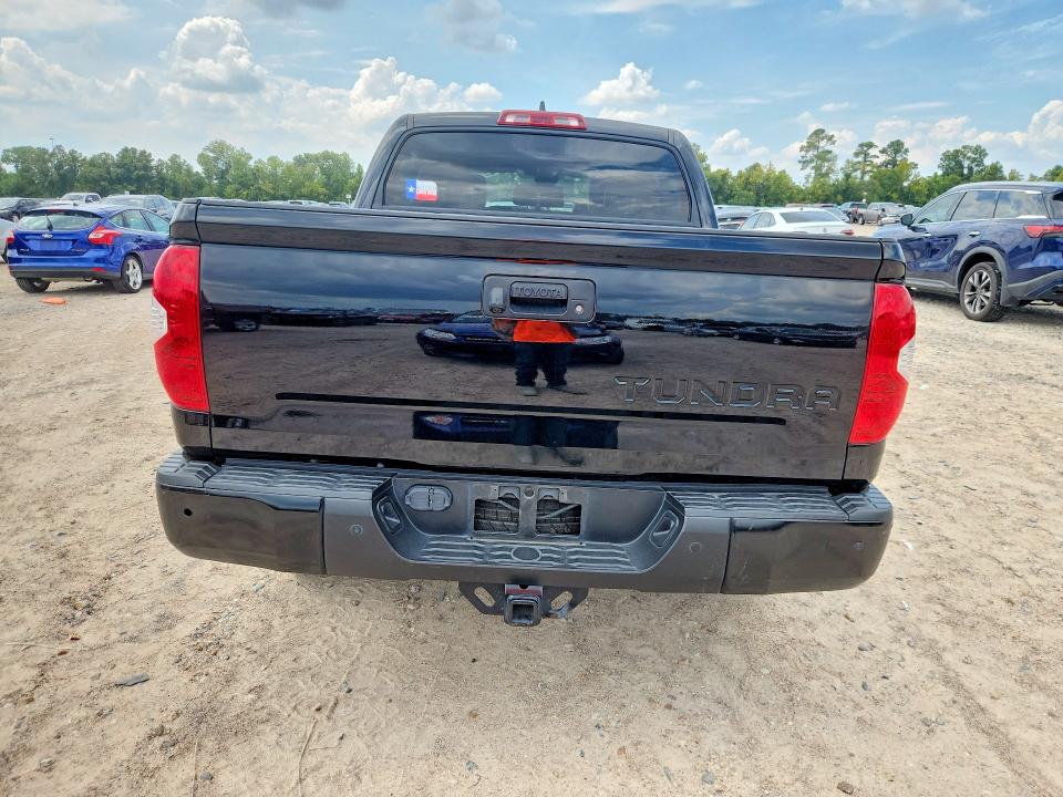 Продаж на аукціоні авто 2021 Toyota Tundra, vin: 5TFGY5F14MX285755, номер лоту: 67315226
