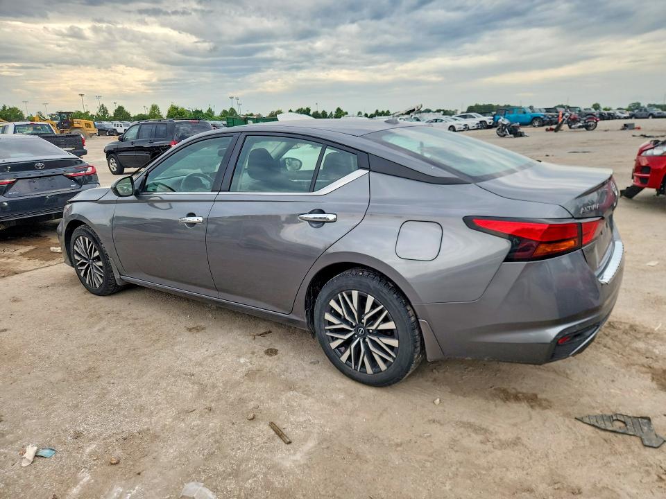 65482316 :رقم المزاد ، 1N4BL4DWXPN323013 vin ، 2023 Nissan Altima مزاد بيع