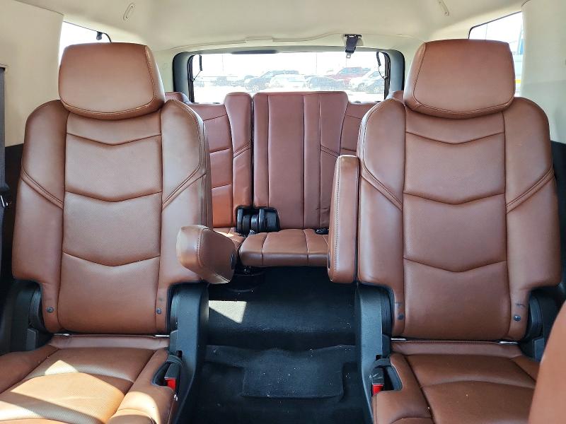 63659596 :رقم المزاد ، 1GYS4CKJ7HR147597 vin ، 2017 Cadillac Escalade مزاد بيع