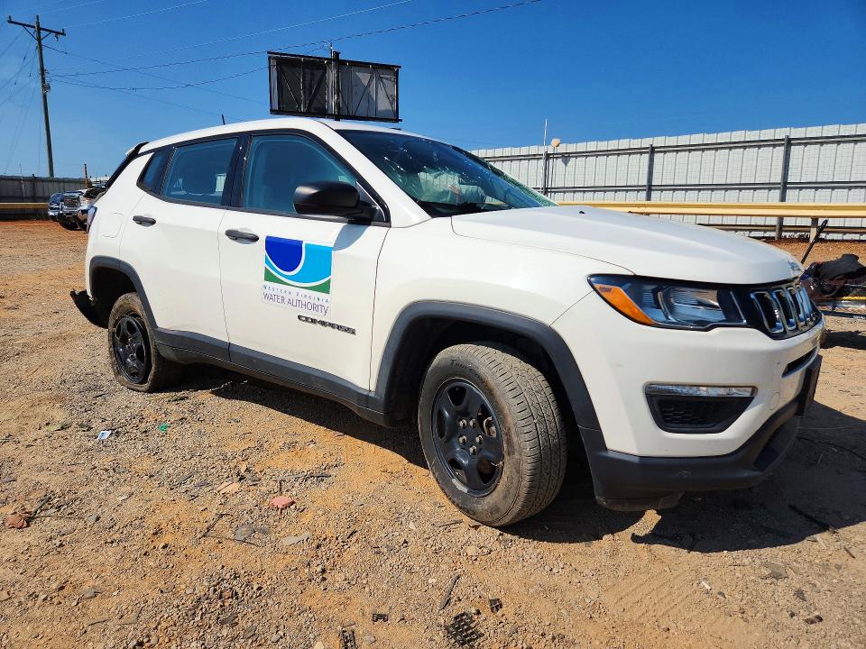71302246 :رقم المزاد ، 3C4NJDABXJT207722 vin ، 2018 Jeep Compass مزاد بيع