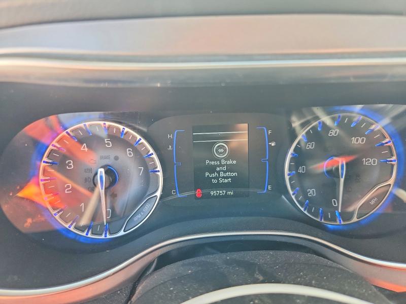 2018 Chrysler Pacifica მანქანა იყიდება აუქციონზე, vin: 2C4RC1FG1JR357848, აუქციონის ნომერი: 61753796