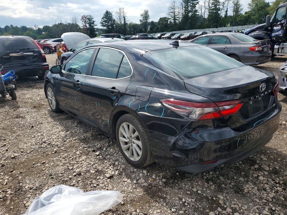 Продажа на аукционе авто 2022 Toyota Camry, vin: 4T1C11AK3NU630302, номер лота: 64786736