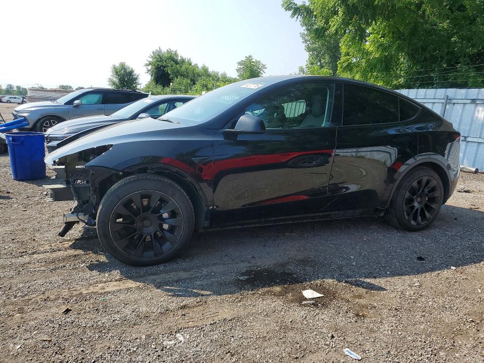 Продажа на аукционе авто 2022 Tesla Model Y, vin: 7SAYGDEE3NF421698, номер лота: 65270716