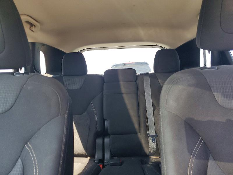 63695486 :رقم المزاد ، 1C4PJMCB1FW793122 vin ، 2015 Jeep Cherokee مزاد بيع