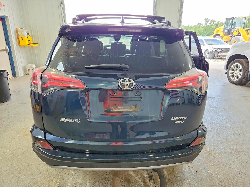Aukcja sprzedaży 2018 Toyota Rav4, vin: JTMDFREV0JJ190497, numer aukcji: 63907436