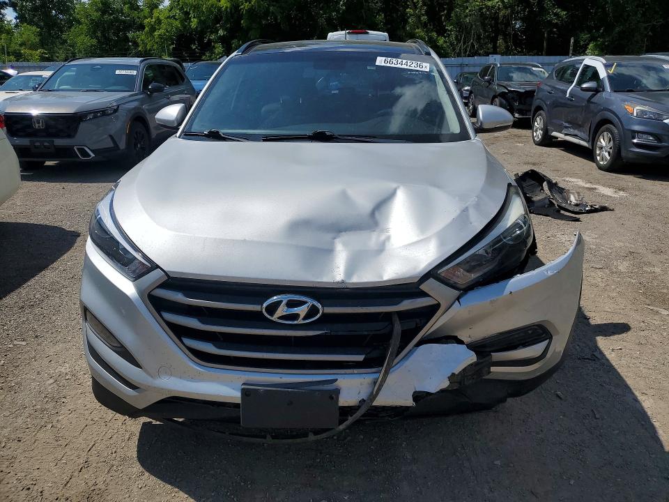 66344236 :رقم المزاد ، KM8J3CA49HU516324 vin ، 2017 Hyundai Tucson مزاد بيع