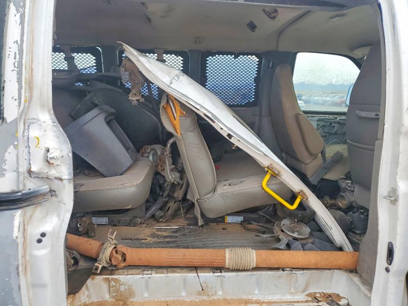 64315456 :رقم المزاد ، 1GJHG39U151160548 vin ، 2005 Gmc Savana مزاد بيع