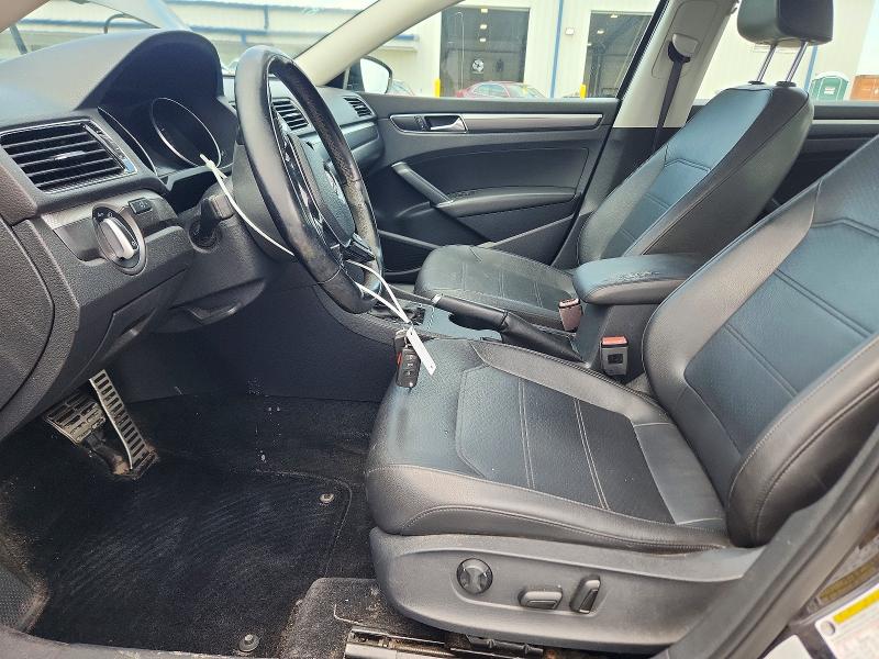 2017 Volkswagen Passat მანქანა იყიდება აუქციონზე, vin: 1VWDT7A38HC031725, აუქციონის ნომერი: 63732506