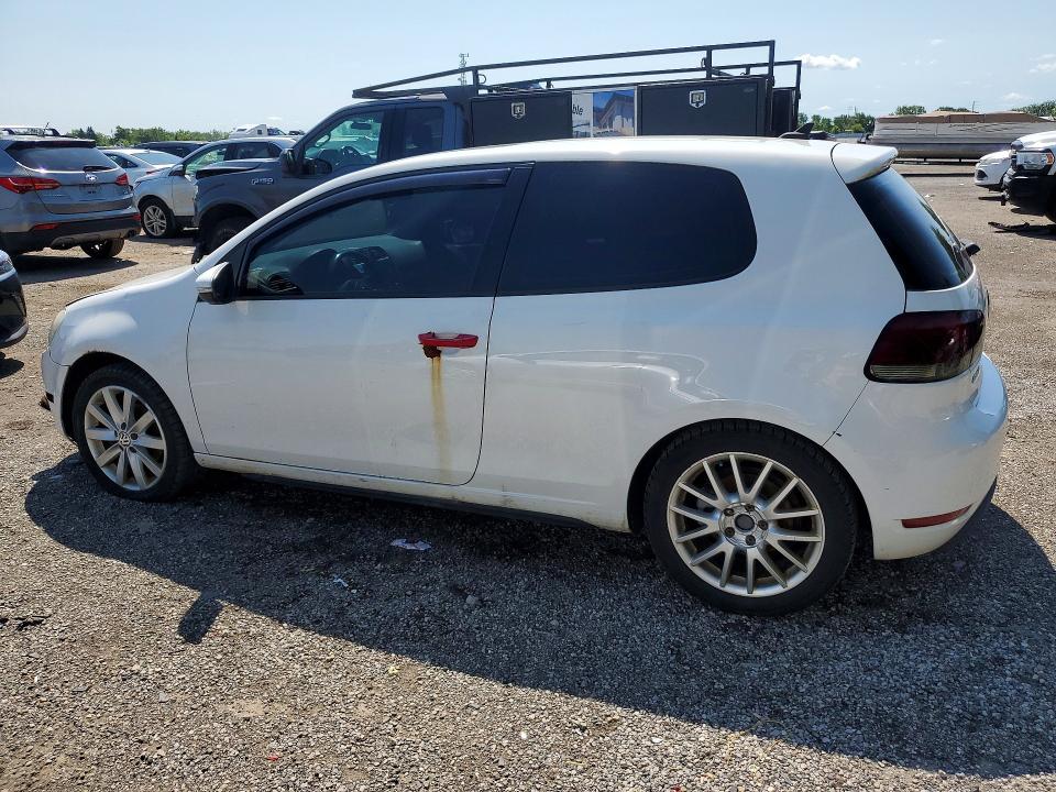 61945736 :رقم المزاد ، WVWBA7AJ6BW104322 vin ، 2011 Volkswagen Golf مزاد بيع