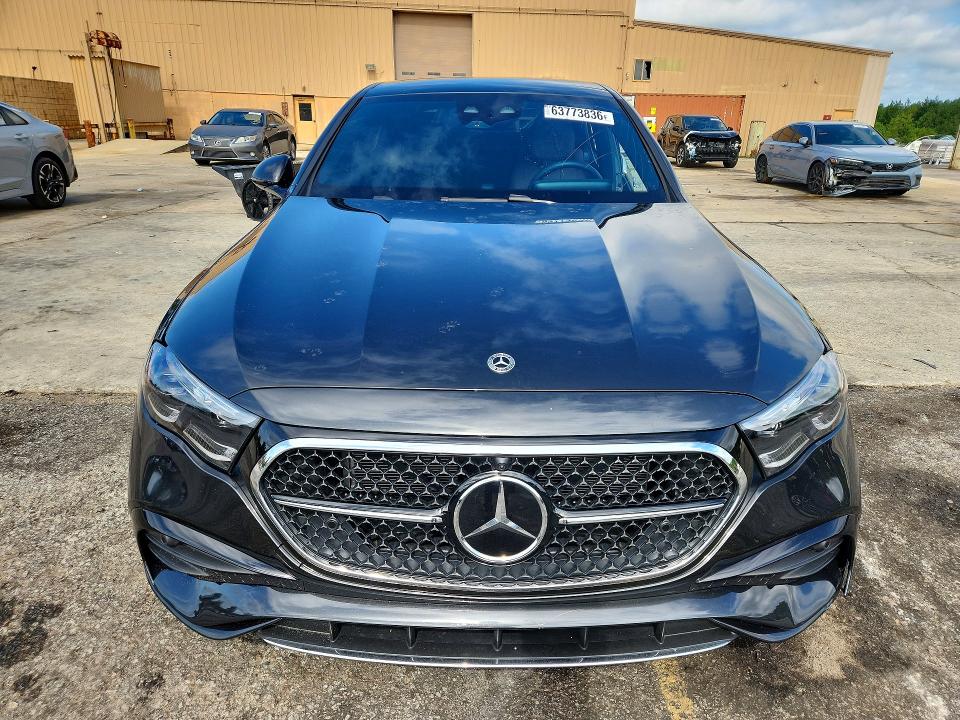 Aukcja sprzedaży 2025 Mercedes-benz E, vin: W1KLF6BB4SA165842, numer aukcji: 63773836