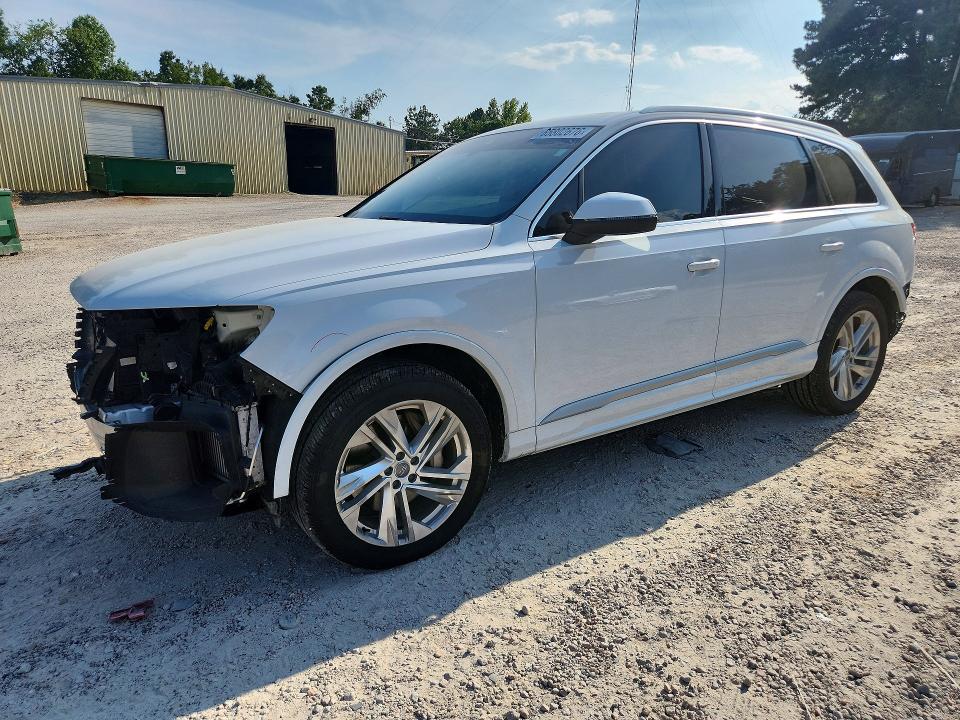 Продажа на аукционе авто 2020 Audi Q7, vin: WA1AXAF73LD011351, номер лота: 65802676