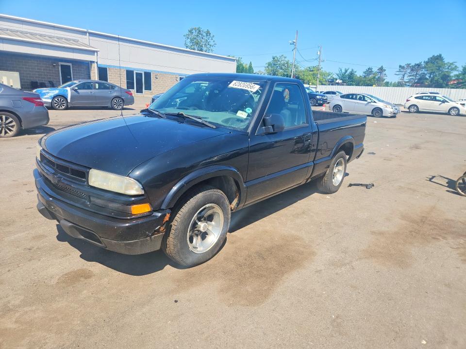 62826956 :رقم المزاد ، 1GCCS14H738227074 vin ، 2003 Chevrolet S Truck مزاد بيع