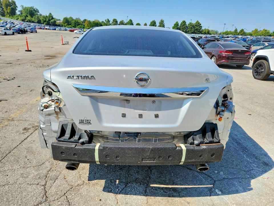 Продажа на аукционе авто 2015 Nissan Altima, vin: 1N4AL3AP2FC173265, номер лота: 66890936