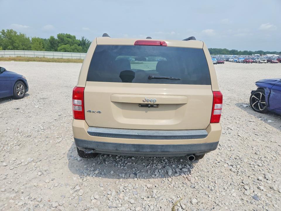 64430546 :رقم المزاد ، 1C4NJRBB3HD124631 vin ، 2017 Jeep Patriot مزاد بيع