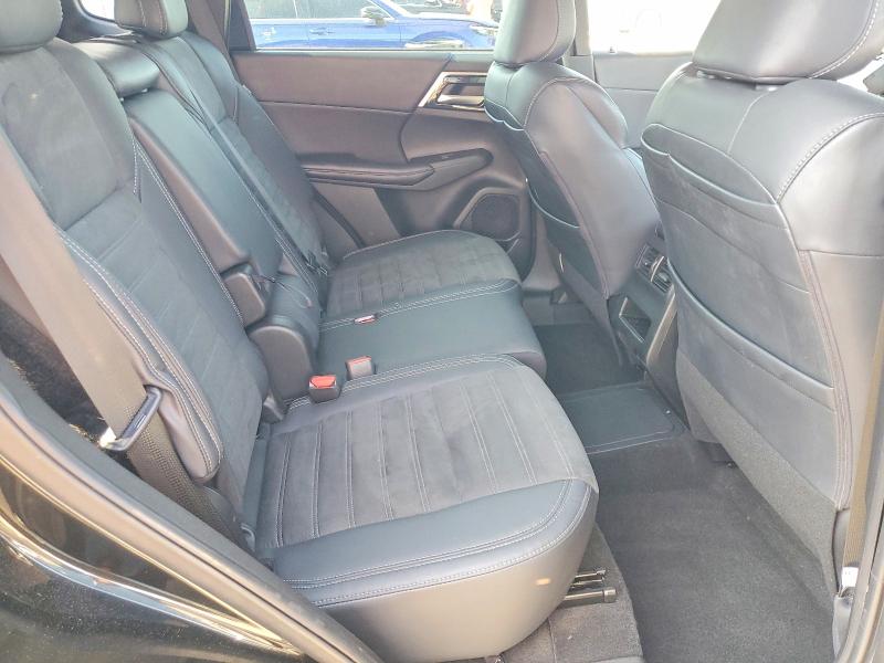 Продажа на аукционе авто 2023 Mitsubishi Outlander, vin: JA4T5UA93PZ021380, номер лота: 63998176